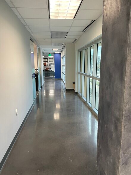 More Photos Of 1208 E Kennedy Blvd, Tampa Apartments For Lease
