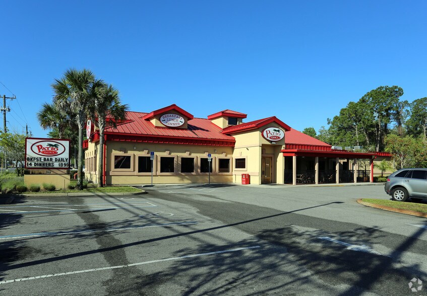 Primary Photo Of 2900 S Orlando Dr, Sanford Restaurant For Lease