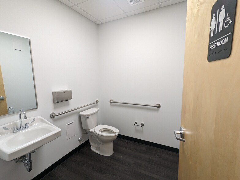 More Photos Of 275 Washington St, Franklin Unknown For Lease