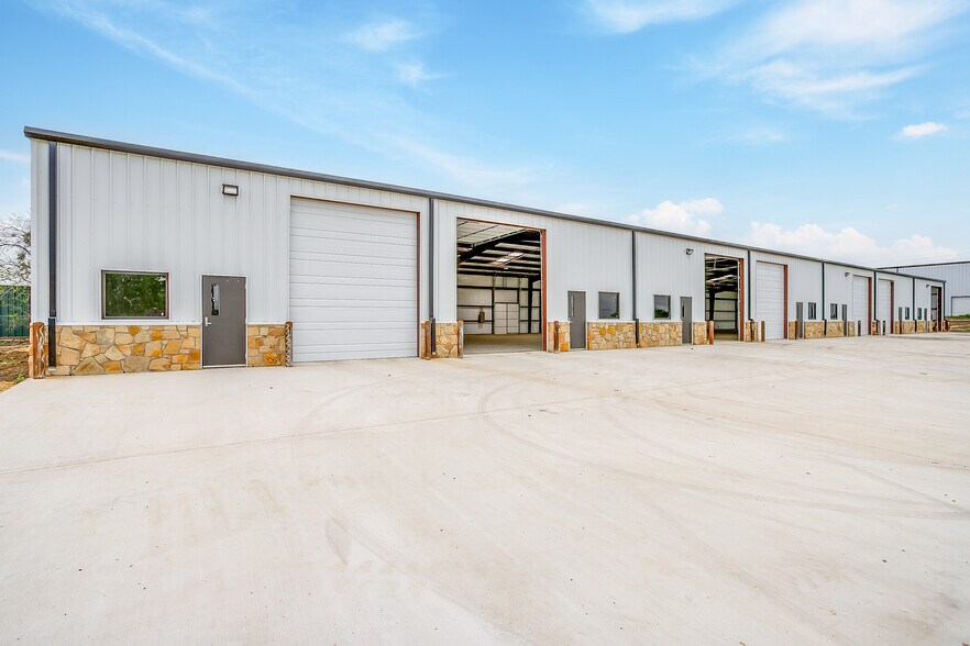 More Photos Of 3044 Jessica Dr, Alvarado Unknown For Lease