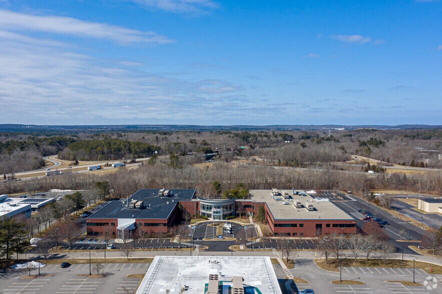 More Photos Of 9-11 Hampshire St, Mansfield Office For Lease