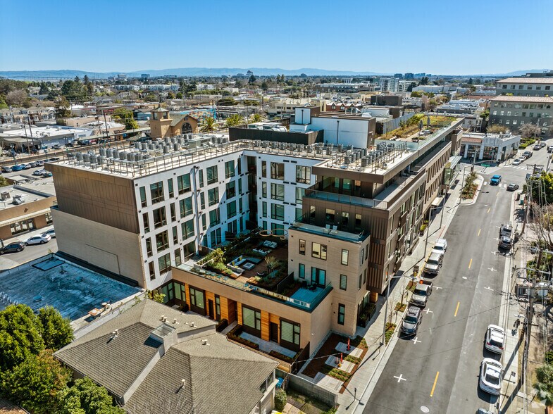 More Photos Of 303 Baldwin Ave, San Mateo Apartments For Lease