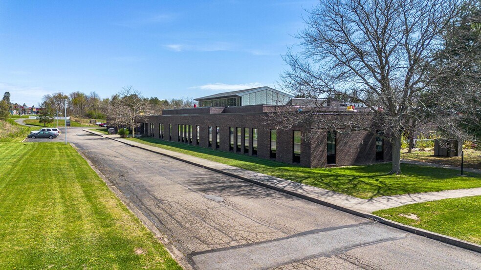 More Photos Of 1300 Old Plank Rd, Mayfield Medical For Sale