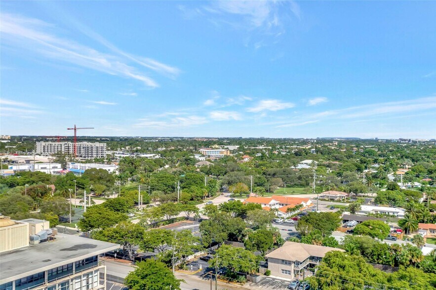 More Photos Of 2455 E Sunrise Blvd, Fort Lauderdale Loft Creative Space For Sale
