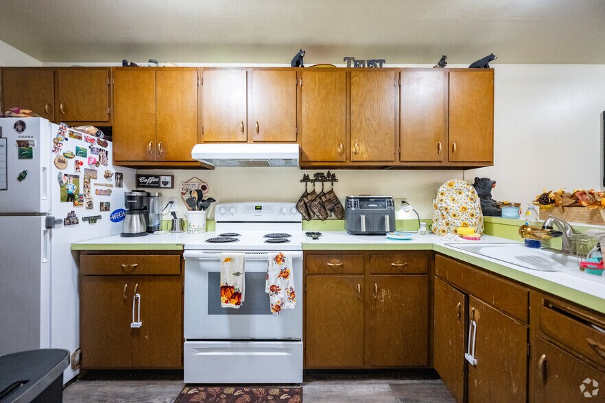 More Photos Of 2351 Westwood Ct, Arcata Apartments For Sale