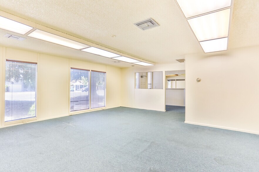 More Photos Of 2921 El Camino Ave, Sacramento Medical For Lease