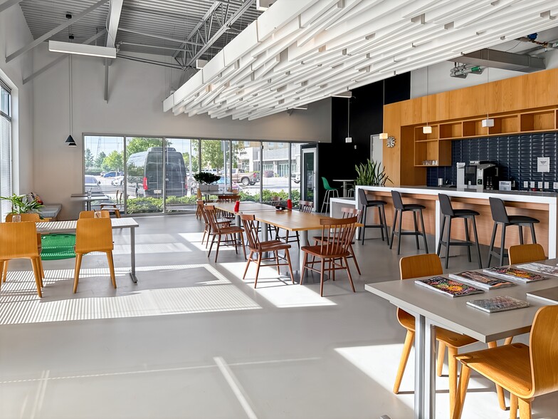 More Photos Of 4100 Market St, Huntsville Coworking Space