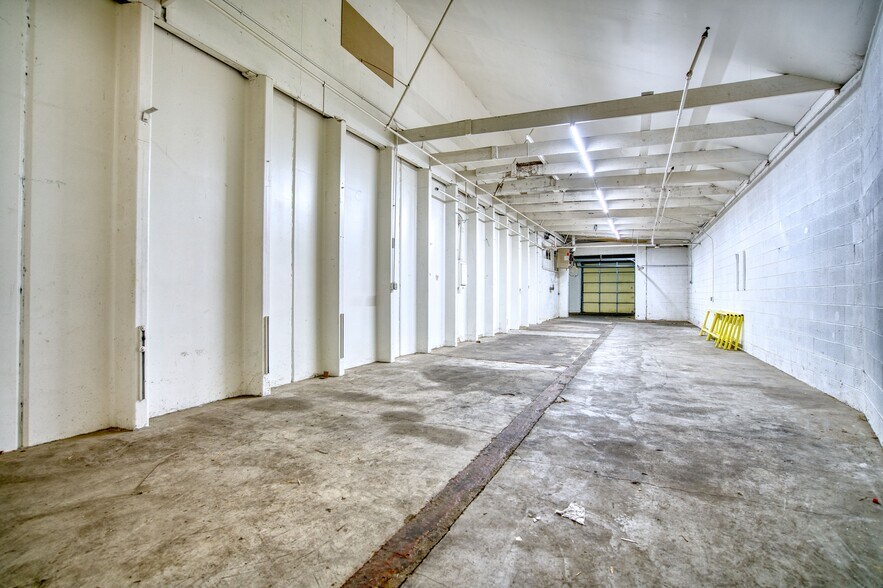 More Photos Of 555 Alter St, Broomfield Service For Lease