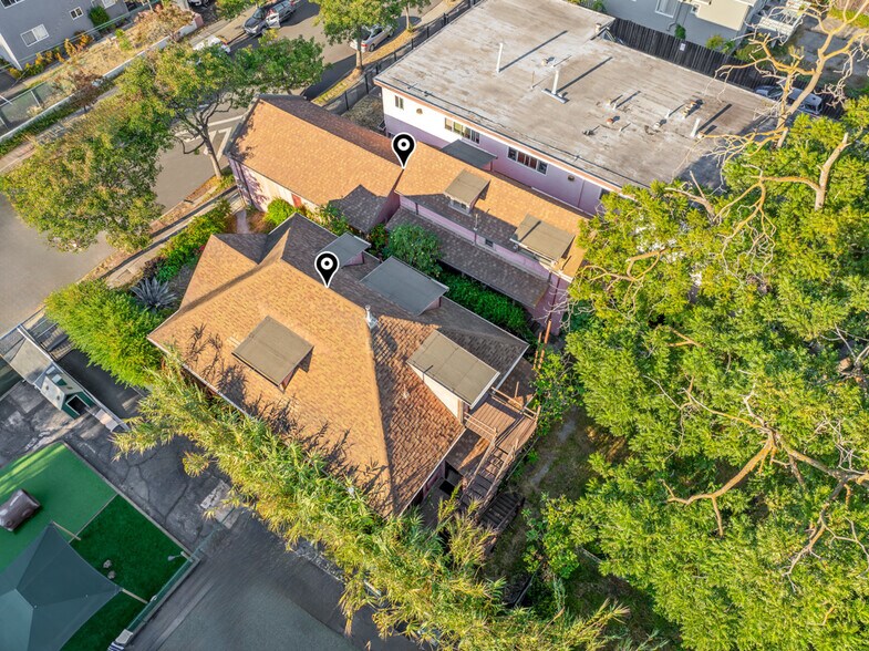 More Photos Of 1614 Russell St, Berkeley Apartments For Sale