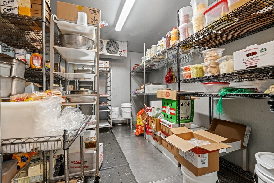 More Photos Of 700 Cattell St, Easton General Retail For Sale