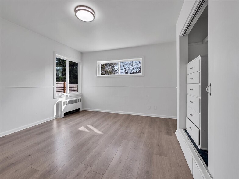 More Photos Of 5041 Guide Meridian, Bellingham Specialty For Sale