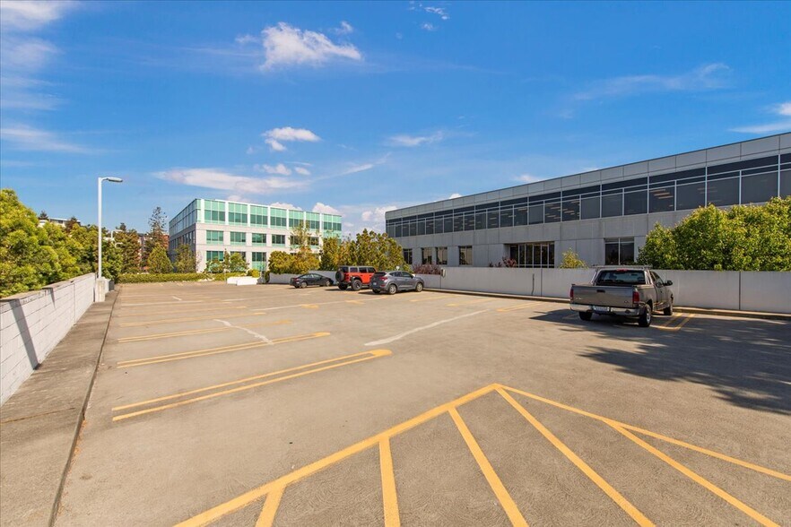 More Photos Of 1450 Veterans Blvd, Redwood City Office For Lease