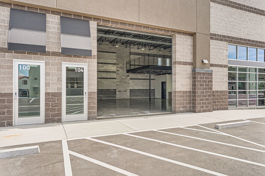 More Photos Of 10264 Dransfeldt Pl, Parker Showroom For Sale