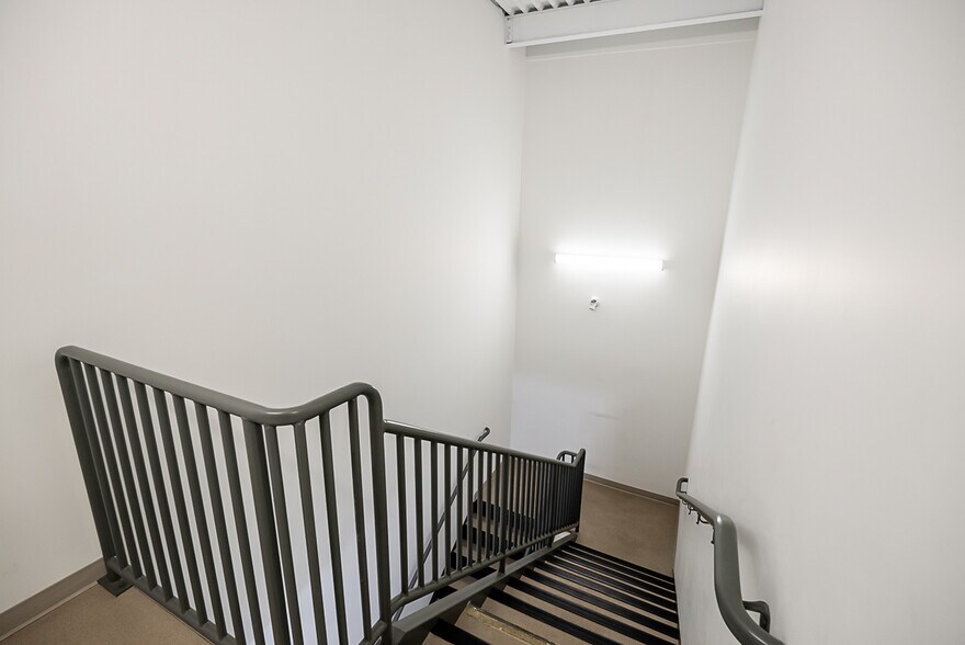 More Photos Of 4695 Canada Way, Burnaby Medical For Lease