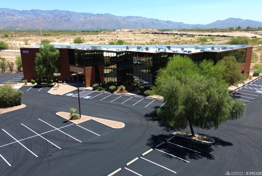 More Photos Of 1350 N Kolb Rd, Tucson Medical For Lease