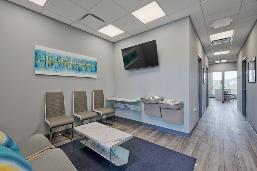 More Photos Of 44355 Premier Plaza, Ashburn Office For Sale