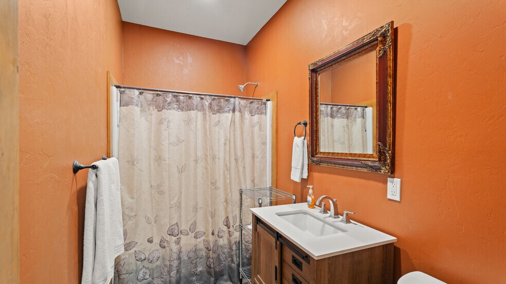 More Photos Of 20500 N 2810 Rd, Kingfisher Lodge Meeting Hall For Sale