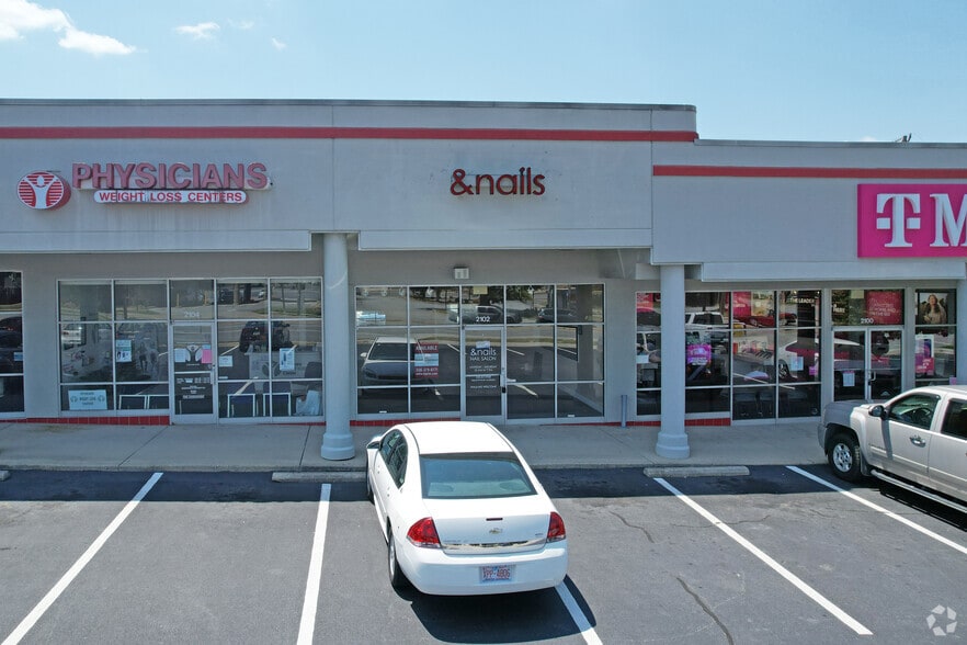 More Photos Of 3700 W Gate City Blvd, Greensboro Unknown For Lease