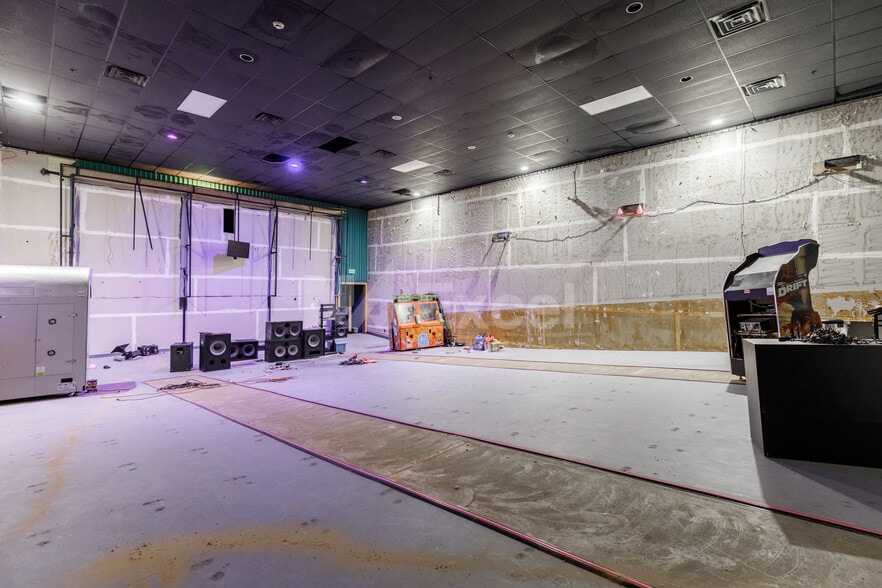 More Photos Of 170 E Fiddlers Canyon Rd, Cedar City Freestanding For Sale