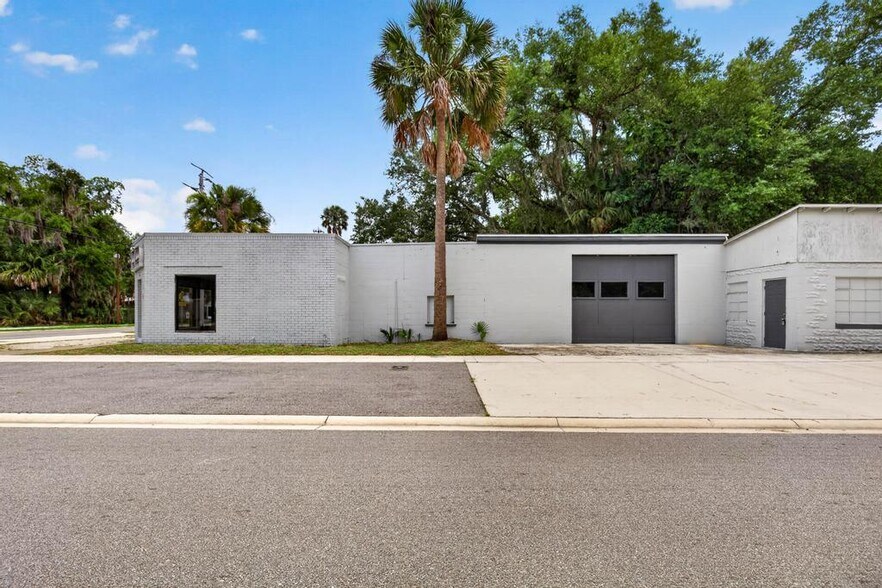 More Photos Of 1321 St Johns Ave, Palatka Service For Sale