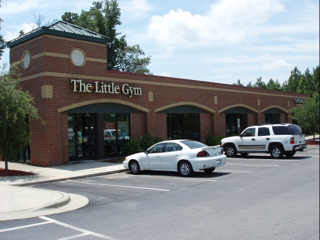 More Photos Of 5001-5009 Village Park Dr, Knightdale Storefront Retail Office For Lease