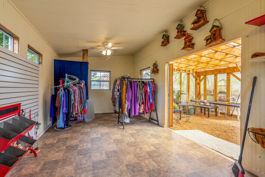 More Photos Of 204 Black Mountain Ave, Black Mountain Office Residential For Sale