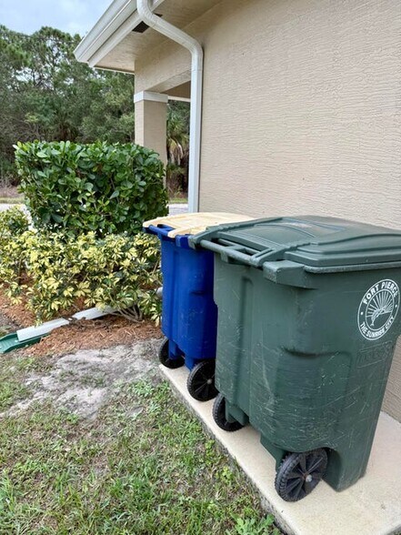 More Photos Of 3531 S 7th St, Fort Pierce Apartments For Sale