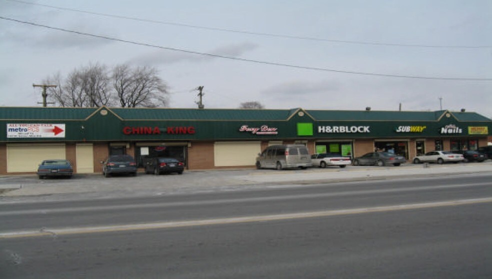 More Photos Of 14802-14824 W Seven Mile, Detroit Unknown For Lease