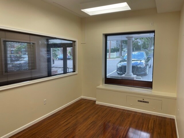 More Photos Of 885-889 Teaneck Rd, Teaneck Freestanding For Lease