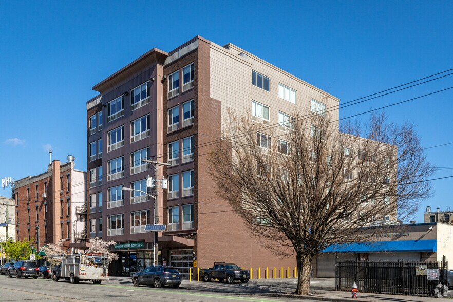 More Photos Of 532 Jersey Ave, Jersey City Apartments For Lease