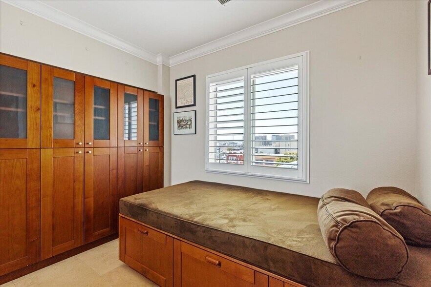 More Photos Of 212 9th St, Oakland Medical For Sale