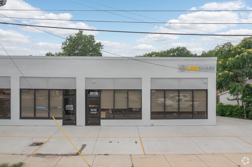 More Photos Of 2115-2119 S Big Bend Blvd, Saint Louis Office For Sale