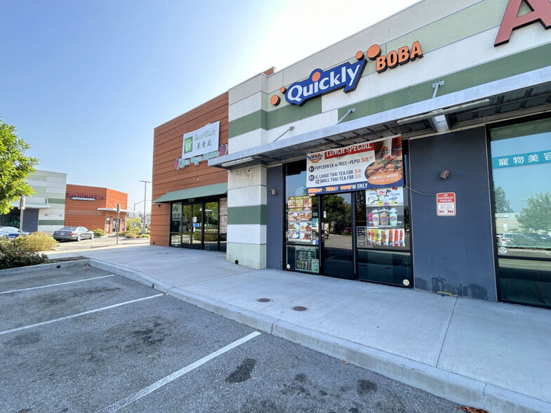 Primary Photo Of 4141 S Nogales St, West Covina Fast Food For Sale