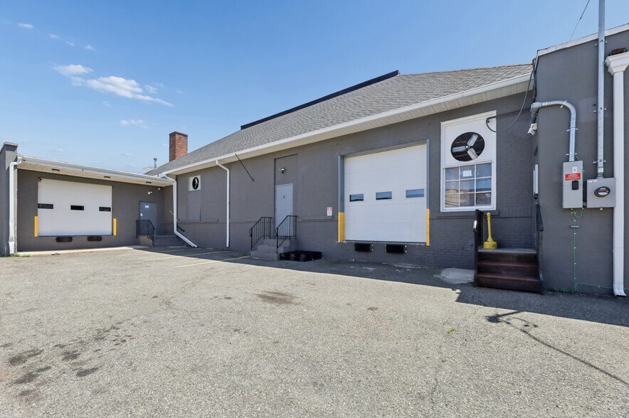 More Photos Of 57 Leuning St, South Hackensack Warehouse For Sale
