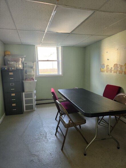 More Photos Of 251 Magnolia St, Cranston Religious Facility For Lease