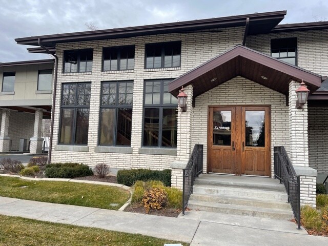 More Photos Of 201 E Center St, Provo Bank For Lease