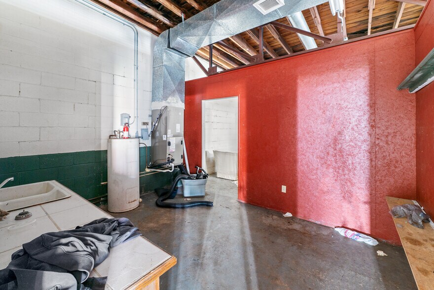 More Photos Of 27179 US Highway 80 W, Portal Industrial For Sale