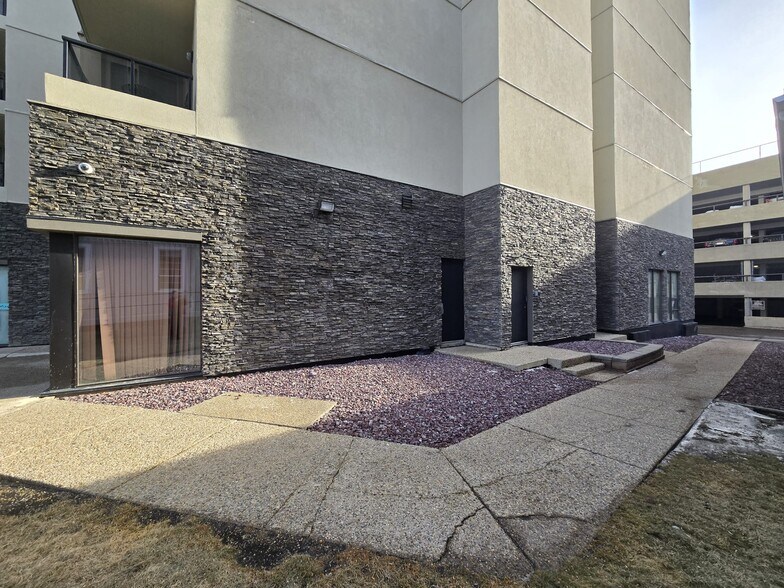 More Photos Of 10149-10159 Saskatchewan Dr NW, Edmonton Apartments For Sale