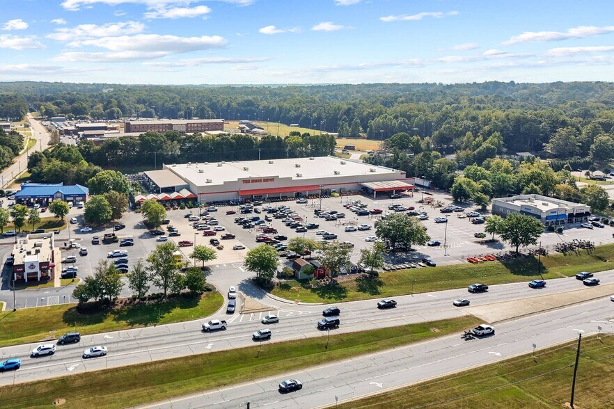 More Photos Of 1610 S Highway 27, Carrollton Freestanding For Sale