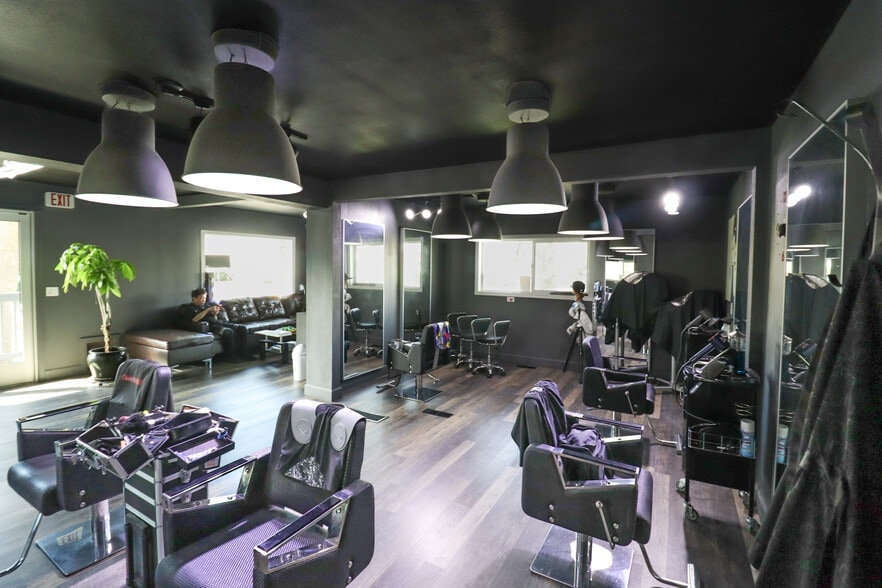 More Photos Of 509 E 13th Ave, Eugene Office For Sale