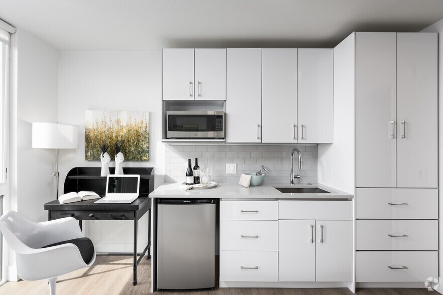 More Photos Of 500 Broadway, Seattle Apartments For Lease