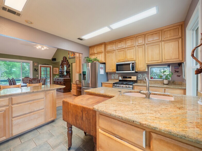 More Photos Of 13511 Carpenter Ln, Manchaca Land For Sale