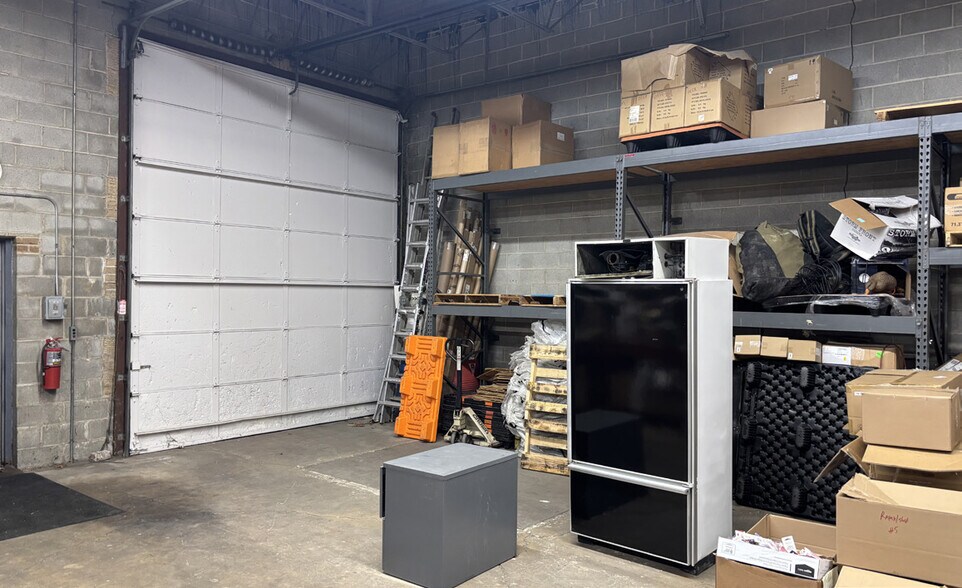 More Photos Of 111 Shore Dr, Burr Ridge Manufacturing For Sale
