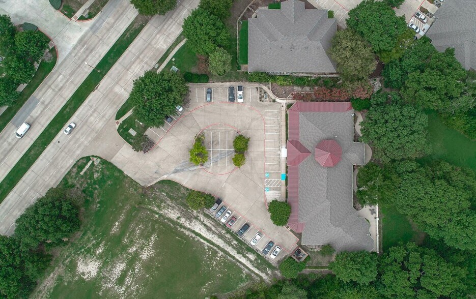 More Photos Of 6190 Virginia Pky, McKinney Medical For Lease