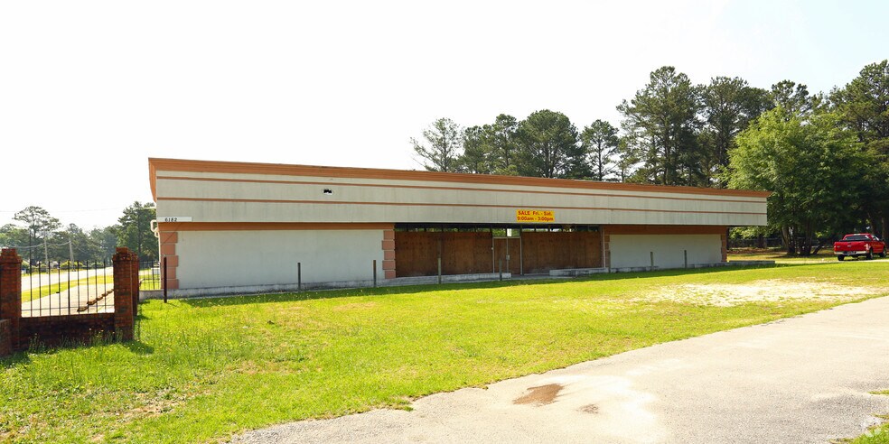 More Photos Of 6182 N Main St, Columbia Warehouse For Sale