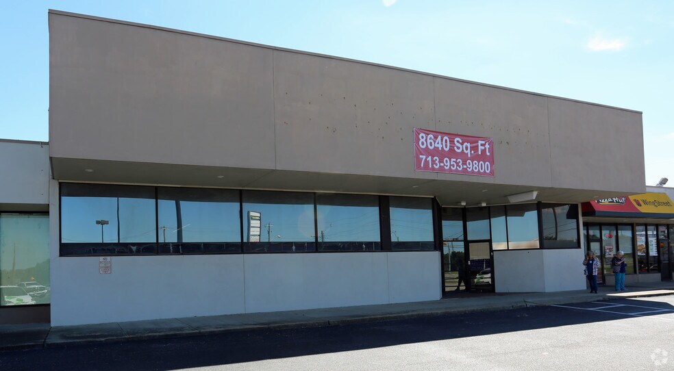 More Photos Of 660-734 W Brazos Ave, West Columbia Unknown For Lease