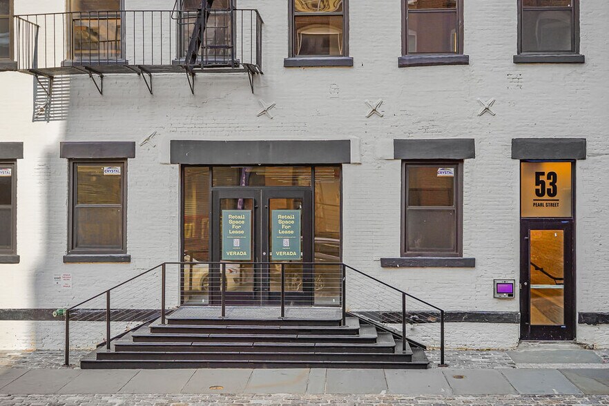 More Photos Of 53 Pearl St, Brooklyn Coworking Space