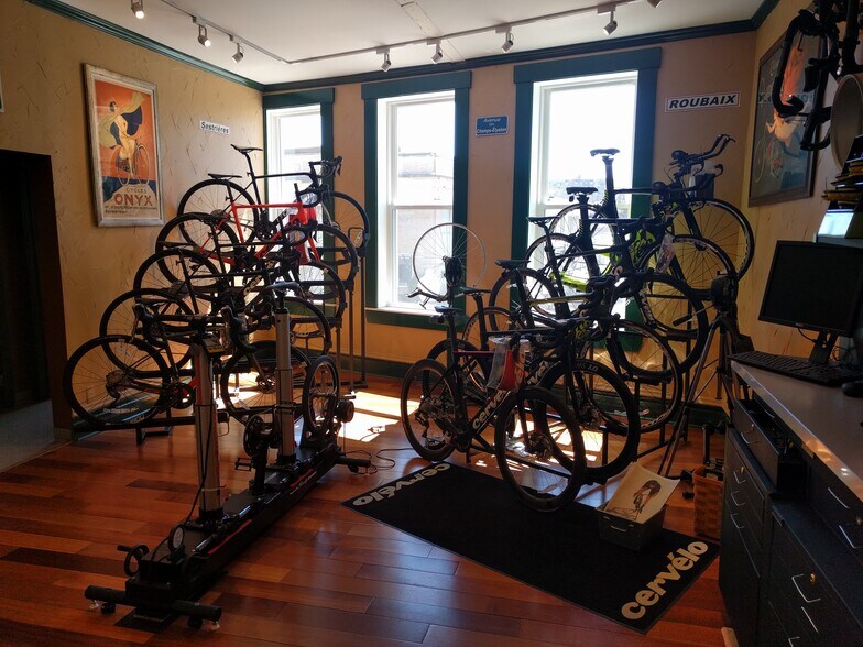 More Photos Of 7 E Main St, Mount Kisco Office For Sale