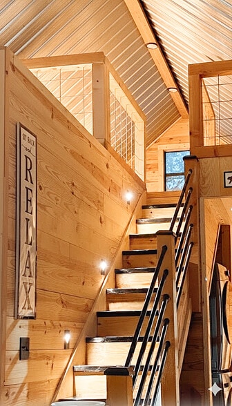 More Photos Of 1136 Arlie Moore Rd, Bismarck Hotel For Sale