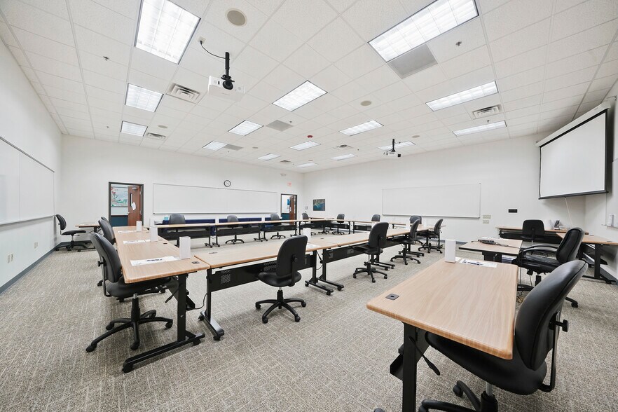 More Photos Of 25403 Katy Mills Pky, Katy Office For Sale